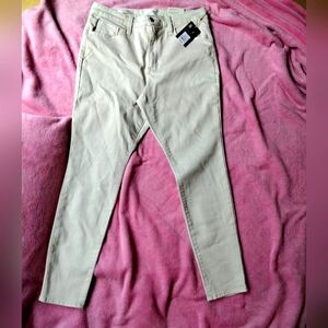 Universal Thread size 12 cream colored super skinny high rise jeans